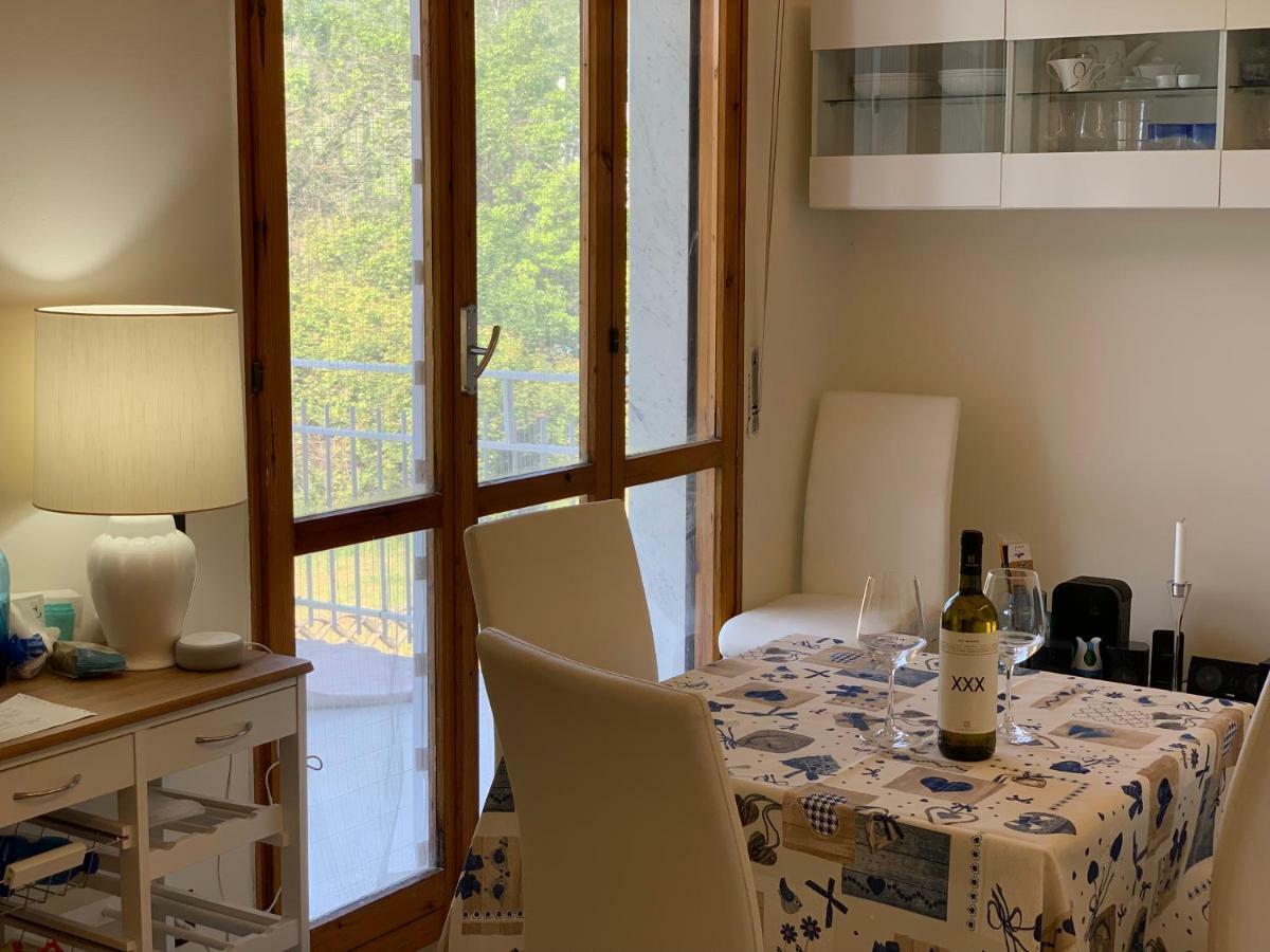Casa Vacanze Ilaria Apartment Ceparana ภายนอก รูปภาพ