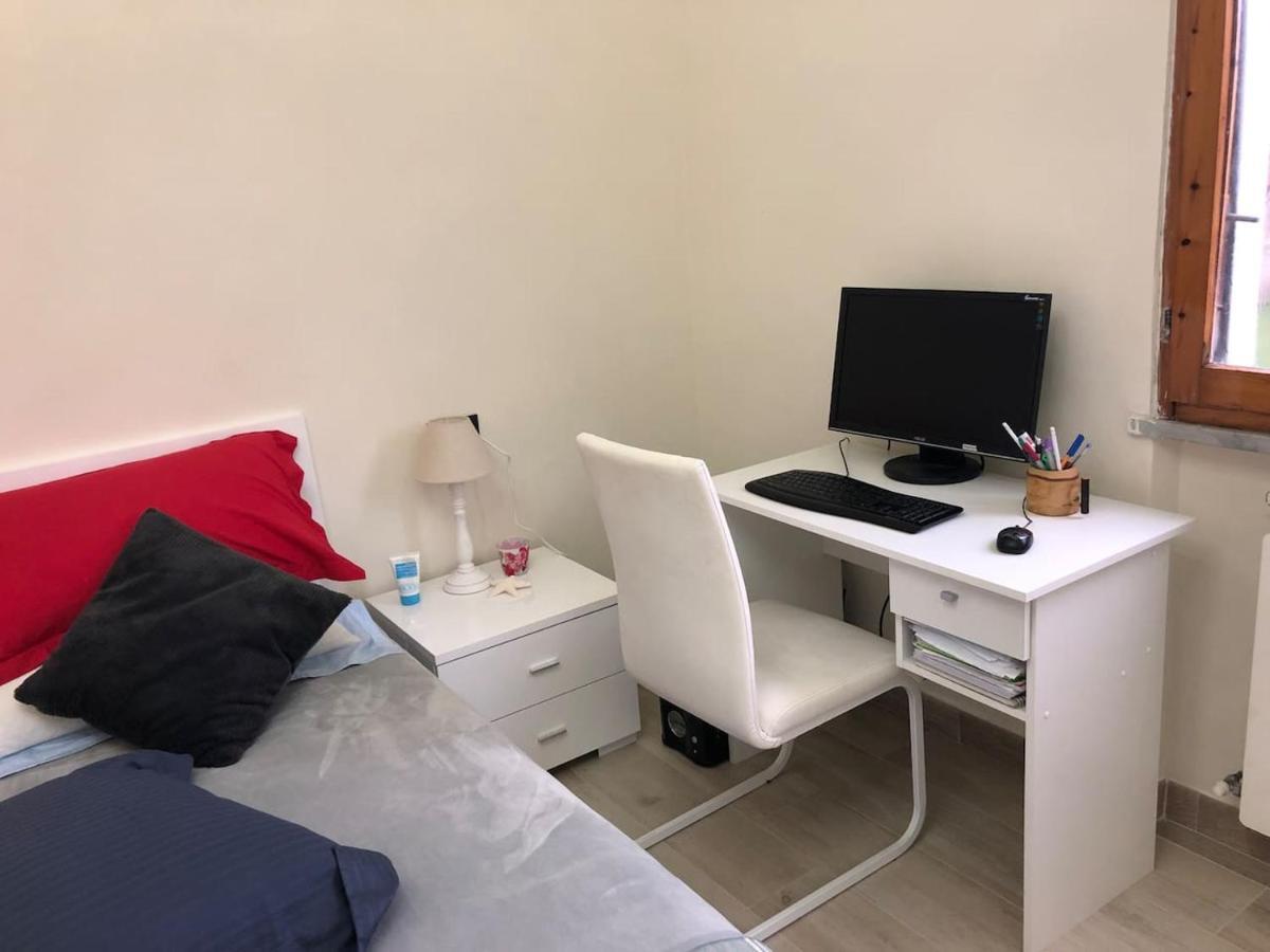 Casa Vacanze Ilaria Apartment Ceparana ภายนอก รูปภาพ