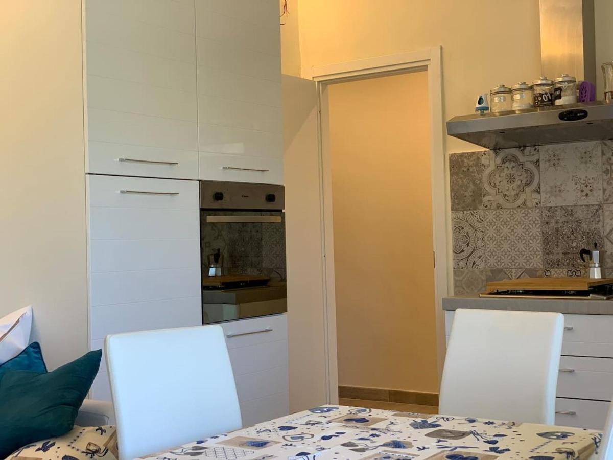 Casa Vacanze Ilaria Apartment Ceparana ภายนอก รูปภาพ